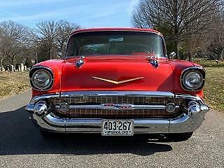 Chevrolet Bel Air/150/210 1957 image number 24