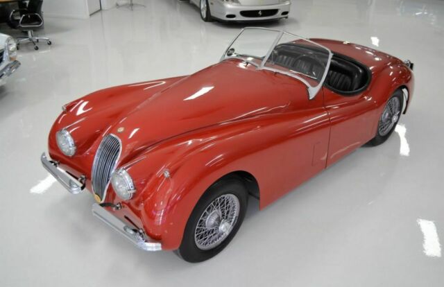 Jaguar XK120 OTS 1952 image number 24