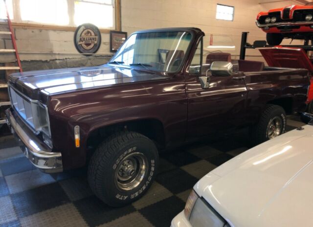 GMC Jimmy 1974 image number 0