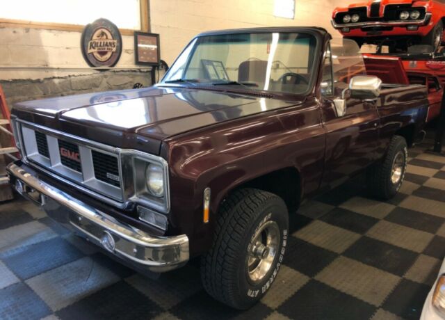 GMC Jimmy 1974 image number 17