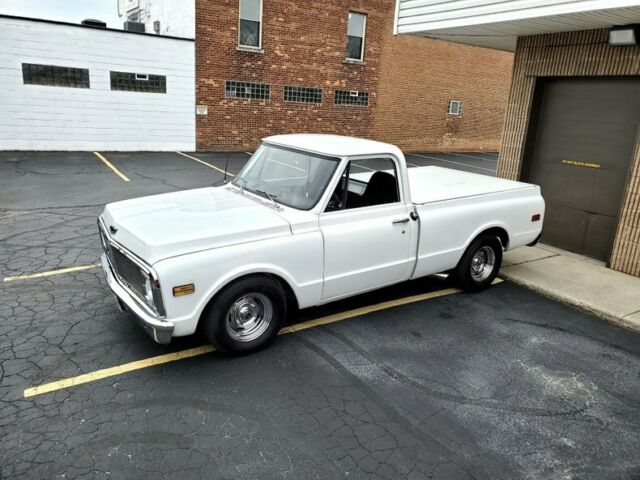 Chevrolet C-10 1970 image number 24