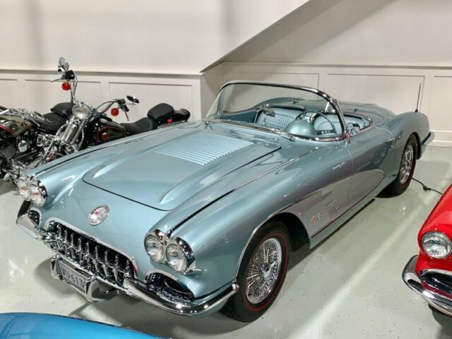 Chevrolet Corvette 1958 image number 25