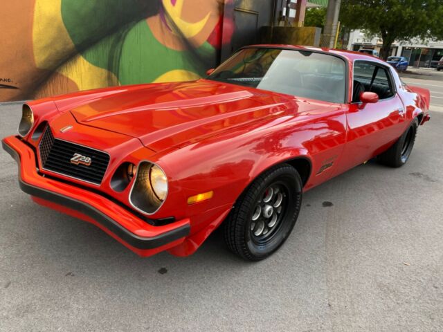 Chevrolet Camaro 1977 image number 0