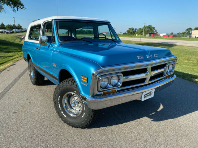 GMC Jimmy 1970 image number 1