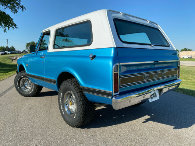 GMC Jimmy 1970 image number 29