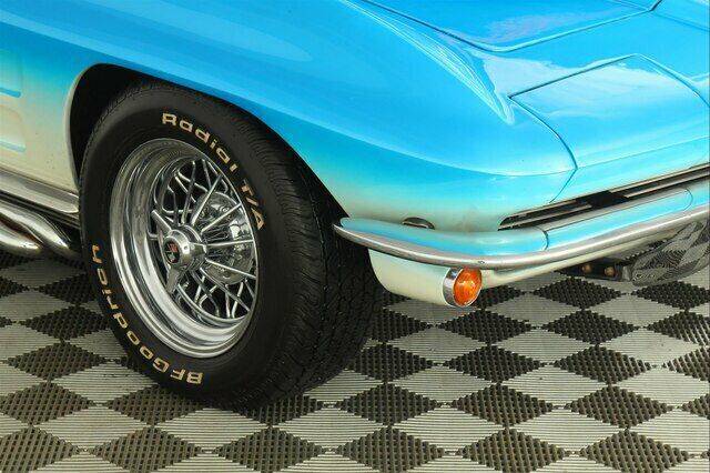 Chevrolet Corvette 1964 image number 12