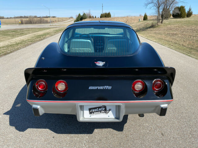 Chevrolet Corvette 1978 image number 30