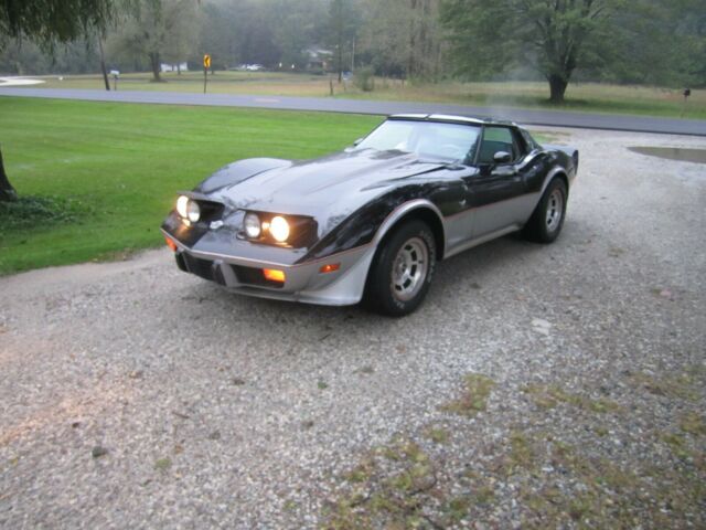 Chevrolet Corvette 1978 image number 0