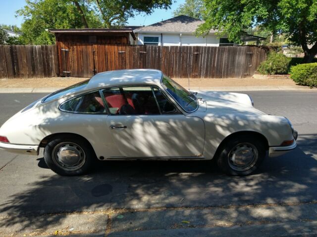 Porsche 912 1967 image number 14