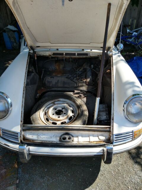 Porsche 912 1967 image number 8