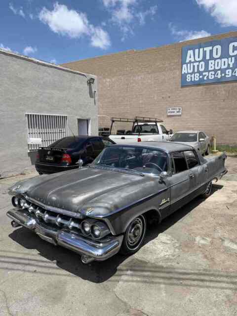 Chrysler Imperial LeBaron 1959 image number 0