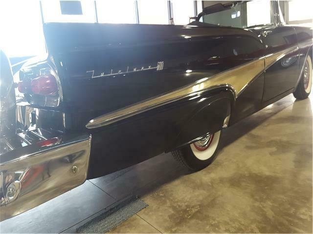 Ford Fairlane 1958 image number 34