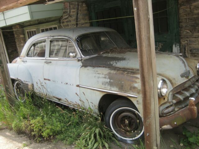 Chevrolet Styleline Deluxe 1952 image number 20