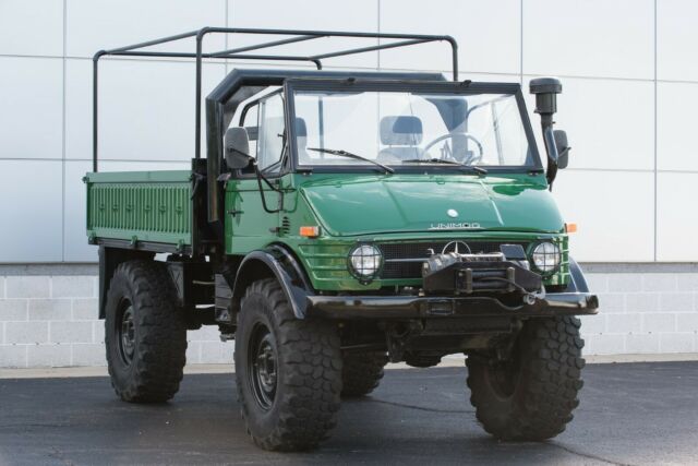 Mercedes-Benz UNIMOG 1978 image number 11