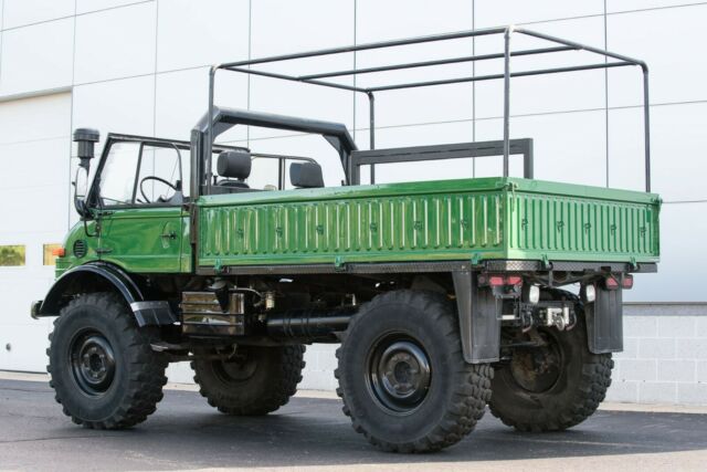 Mercedes-Benz UNIMOG 1978 image number 14