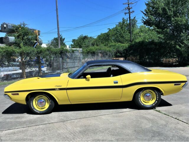 Dodge Challenger 1970 image number 36