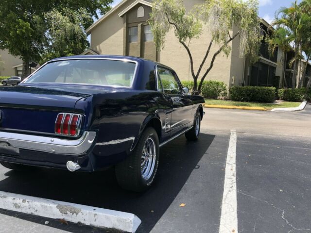 Ford Mustang 1966 image number 11