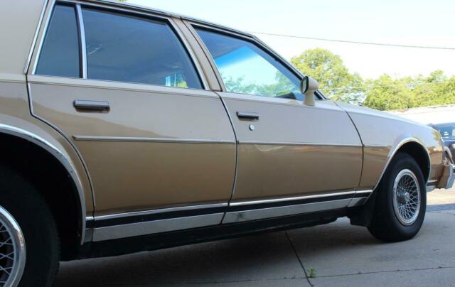 Chevrolet Caprice 1978 image number 17