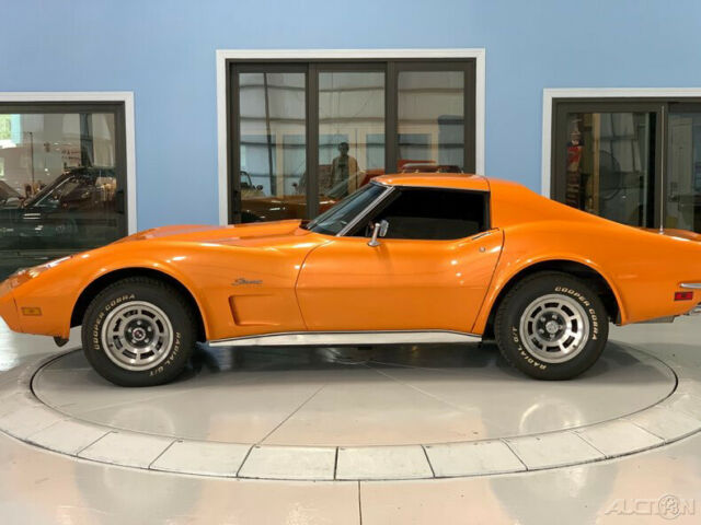 Chevrolet Corvette 1973 image number 25