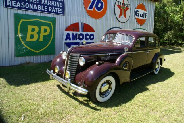 Buick Century Series 60 1937 image number 20