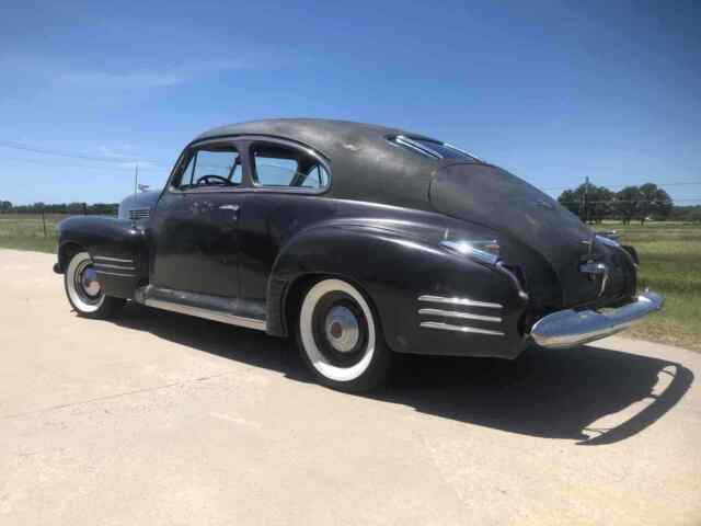 Cadillac Series 61 1941 image number 1