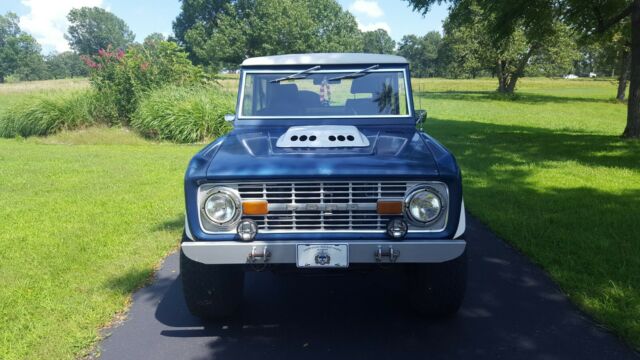 Ford Bronco 1976 image number 14