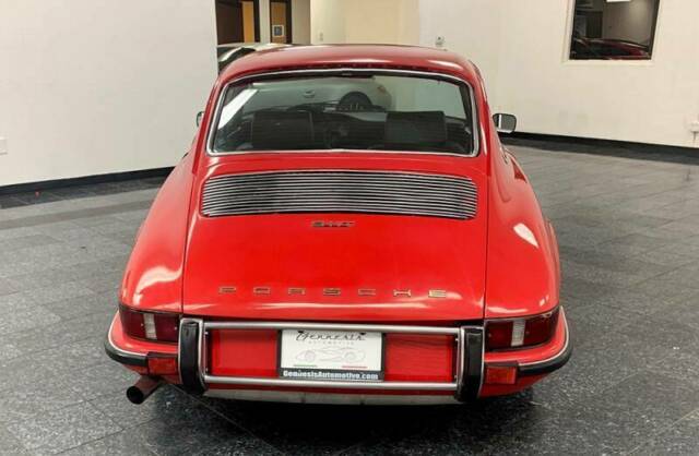 Porsche 911 1971 image number 15