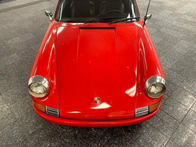 Porsche 911 1971 image number 27