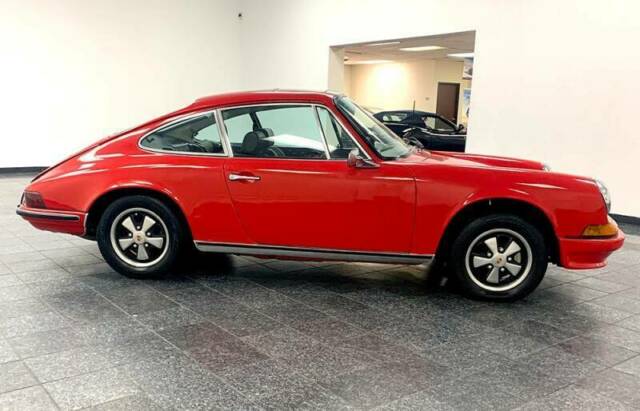 Porsche 911 1971 image number 29