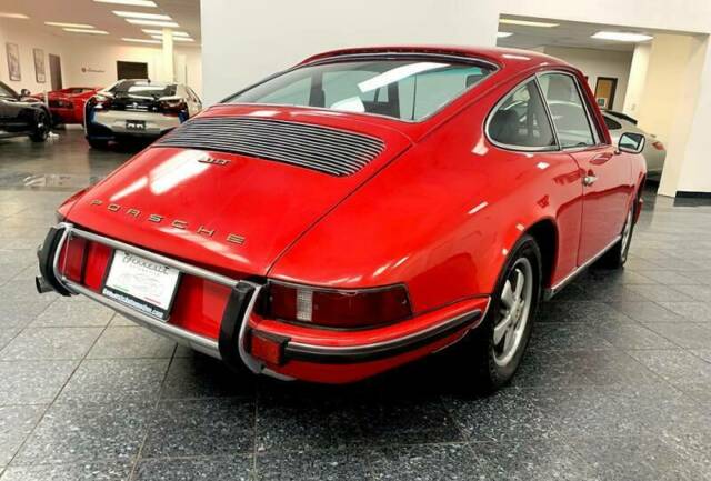 Porsche 911 1971 image number 31