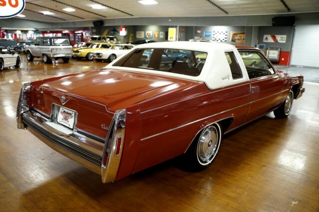 Cadillac DeVille 1978 image number 17