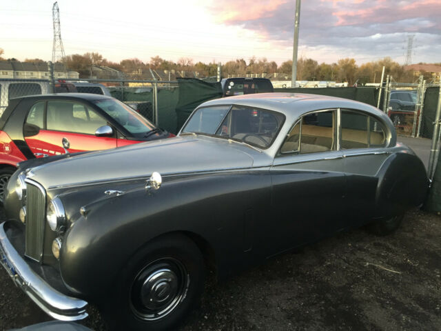 Jaguar Mark VII 1952 image number 0