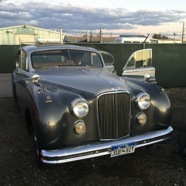 Jaguar Mark VII 1952 image number 1