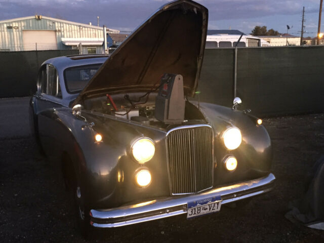 Jaguar Mark VII 1952 image number 33