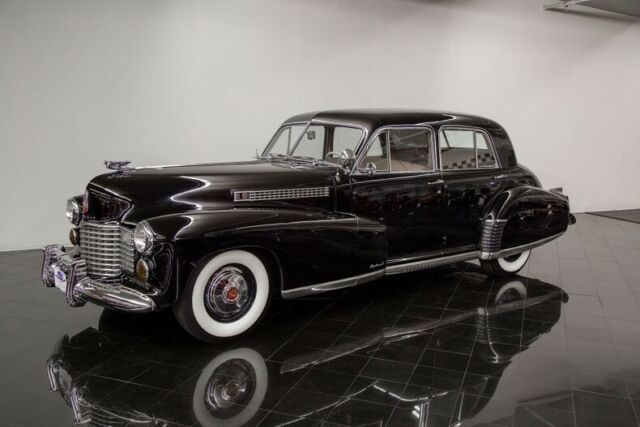 Cadillac Sixty-Special Fleetwood Imperial 1941 image number 0