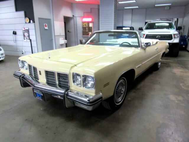 Oldsmobile Eighty-Eight 1975 image number 12