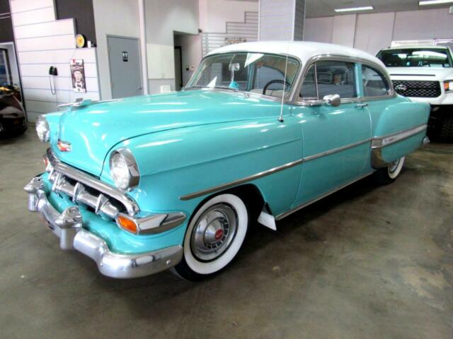 Chevrolet Bel Air/150/210 1954 image number 10