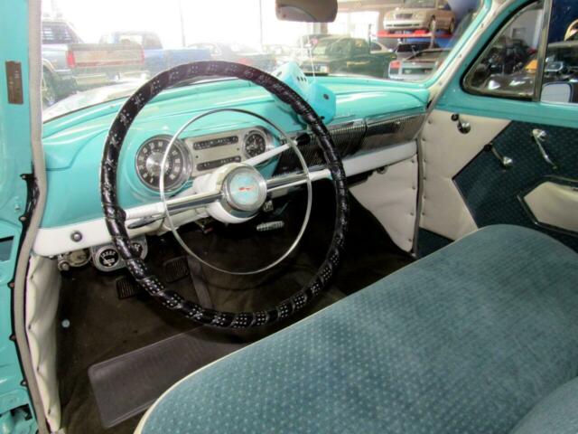 Chevrolet Bel Air/150/210 1954 image number 14