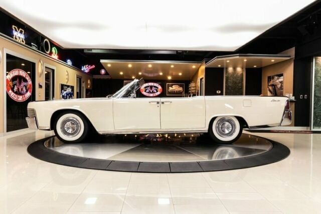 Lincoln Continental 1965 image number 20