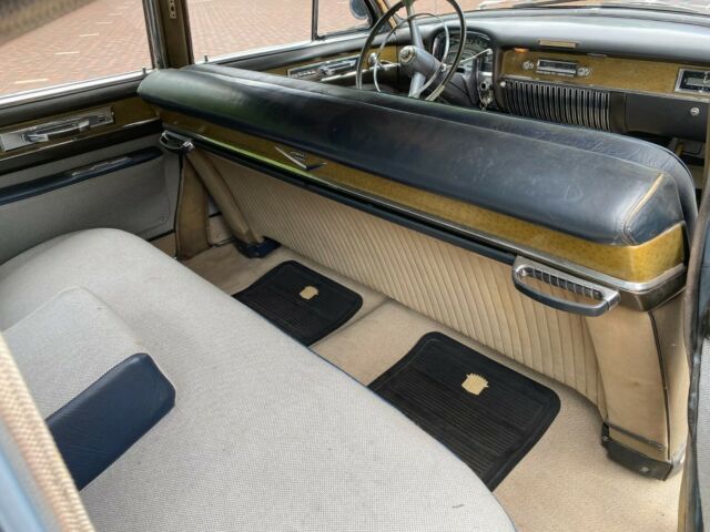 Cadillac Fleetwood 1953 image number 11