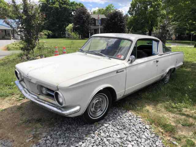 Plymouth Barracuda 1965 image number 24