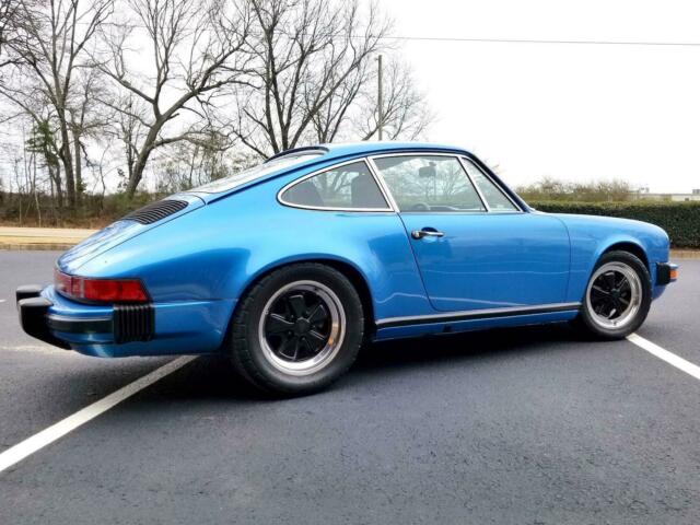 Porsche 911 1976 image number 31