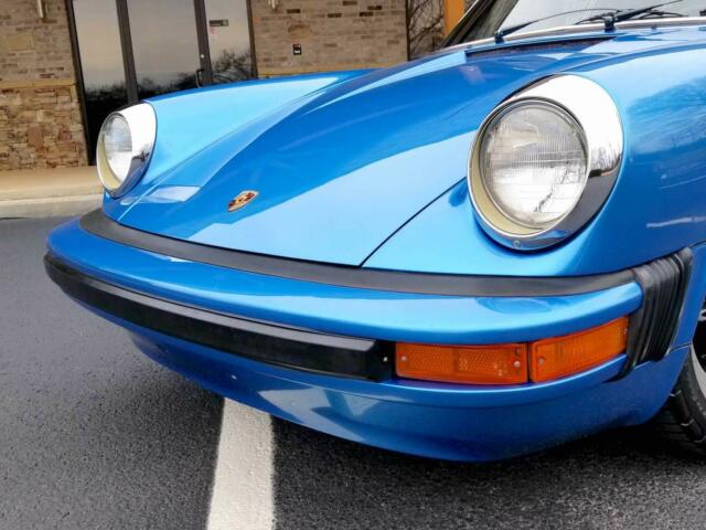 Porsche 911 1976 image number 38