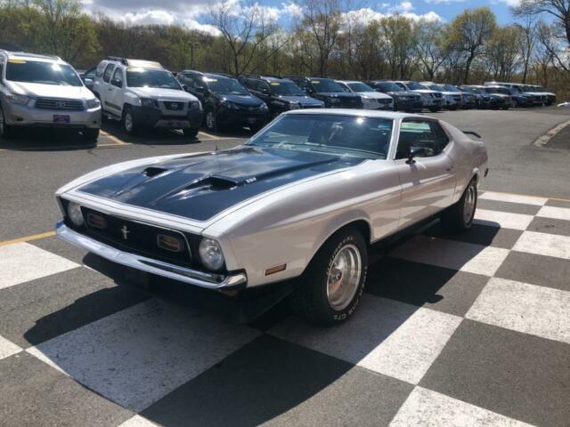 Ford Mustang 1971 image number 29