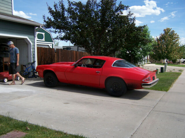 Chevrolet Camaro 1977 image number 1