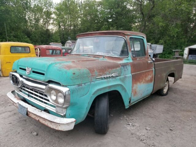 Ford F-100 1960 image number 1