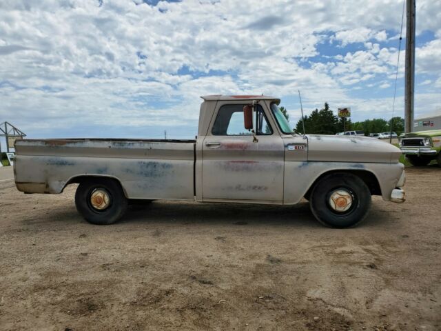 Chevrolet C-10 1965 image number 3