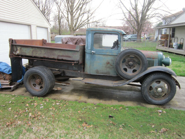 Ford Model A 1934 image number 2