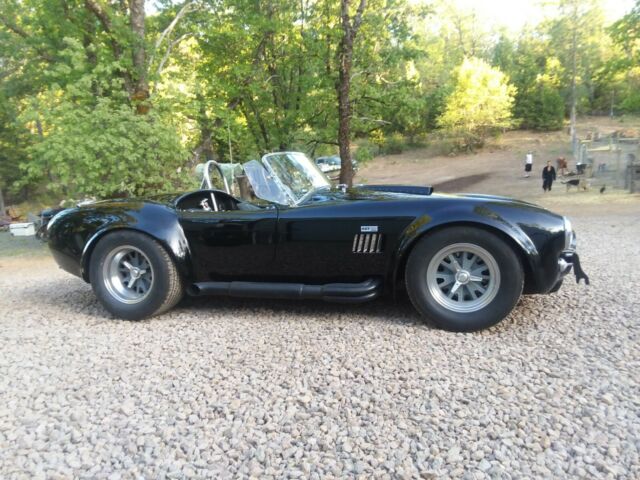 Shelby Cobra 1965 image number 18