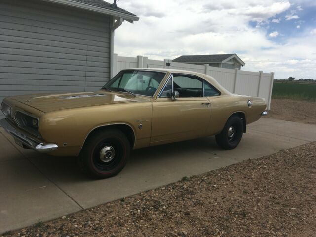 Plymouth Barracuda 1968 image number 9